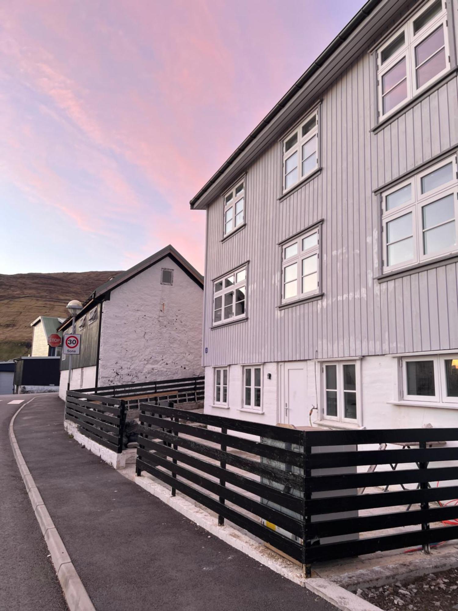 Cory & Torfinn House Sørvágur Buitenkant foto